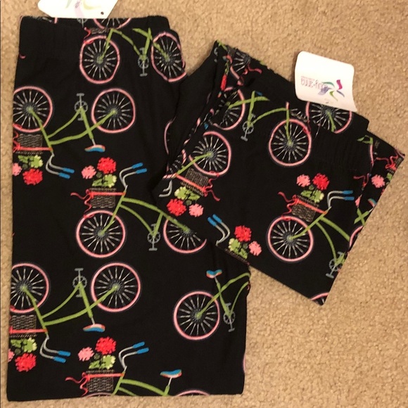 Bicycle Capri Leggings - Picture 1 of 1